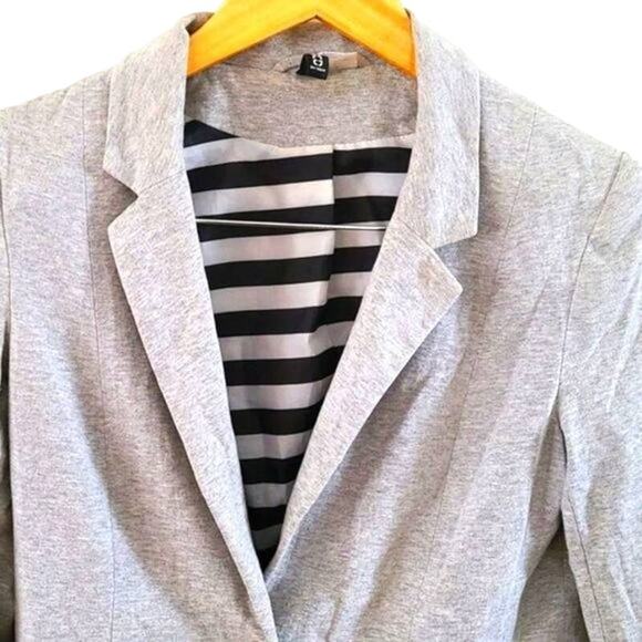 Excellent Condition H&M Women Gray Stretch Knit Blazer Jacket Size 8 - Picture 3 of 7